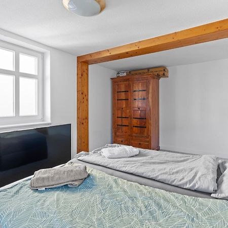 Sabina Monteurwohnung I 75 Zoll Tv I Kueche I Bad I Backofen I 特雷宾 外观 照片